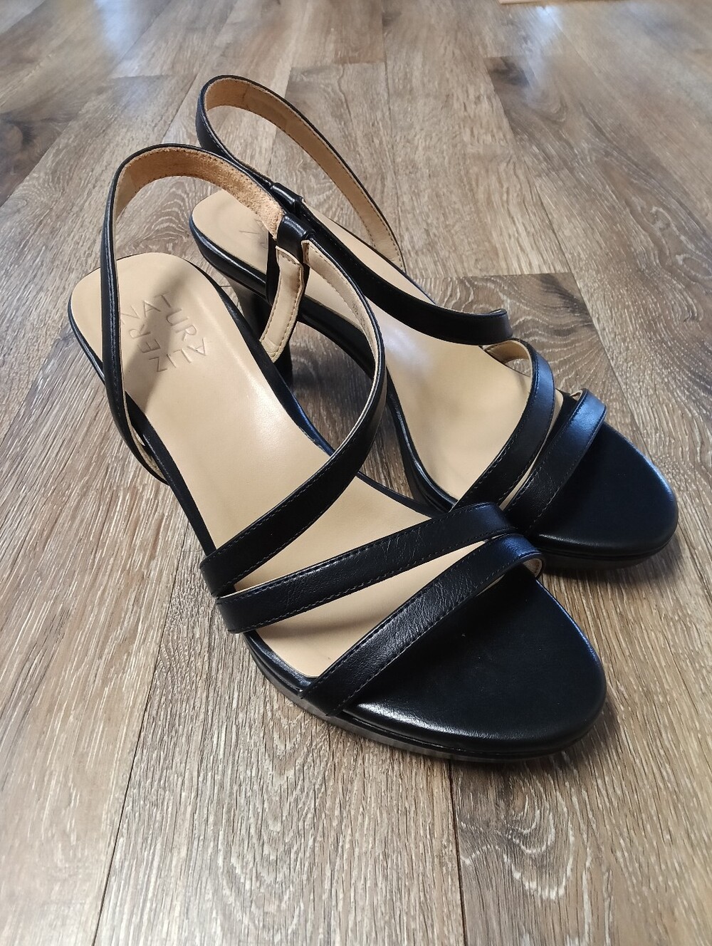 Naturalizer Black Strappy Slingback Sandals